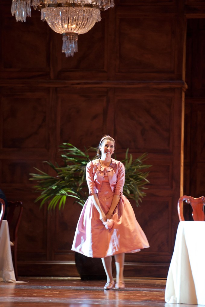 Lisette Oropesa at 