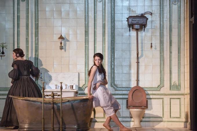Lisette Oropesa and Rachel Lloyd in Lucia di Lammermoor at the Royal Opera House at 
