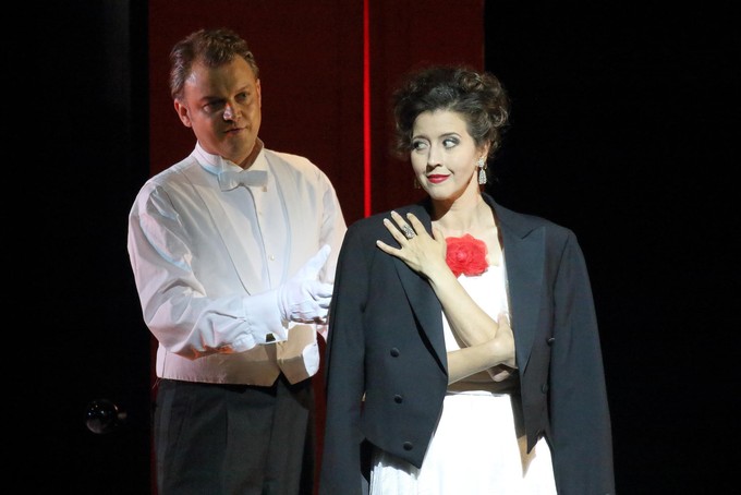 Lisette Oropesa and Dmytro Popov at 