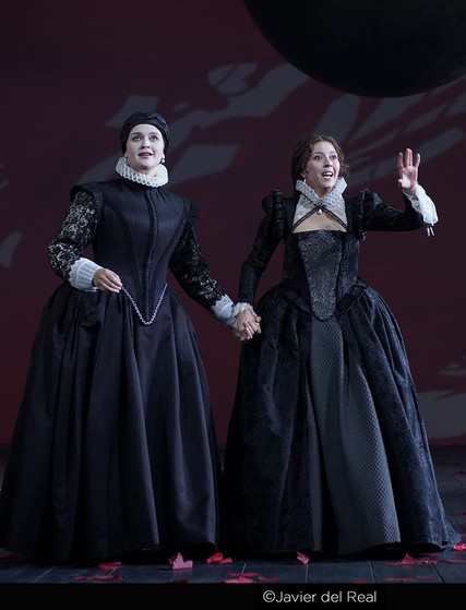 Lisette Oropesa and Elissa Pfaender