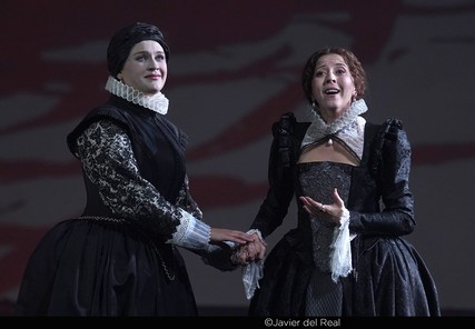 Lisette Oropesa and Elissa Pfaender