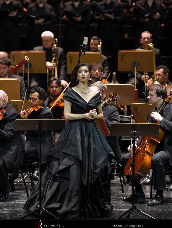 Lisette Oropesa at 