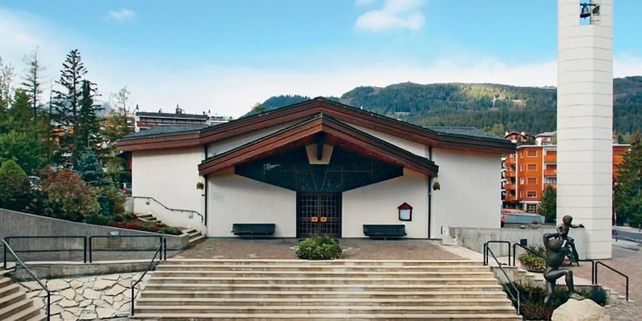 Chapelle St-Christophe venue in Crans Montana, CH